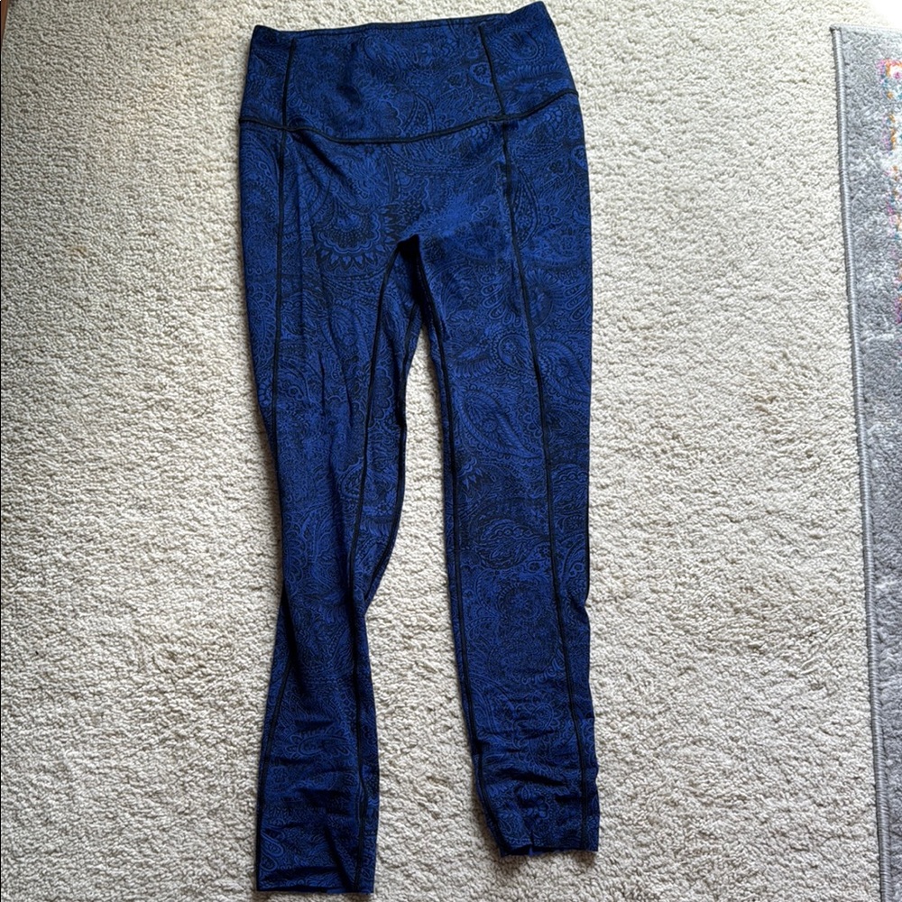 Blue Patterned Leggings - image 1